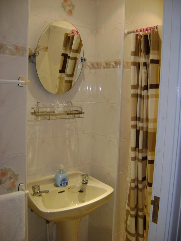 Athenry Guest House Блекпул Стая снимка